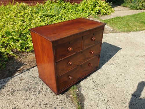 Practical Early Victorian Mahogany Chest of Drawers.