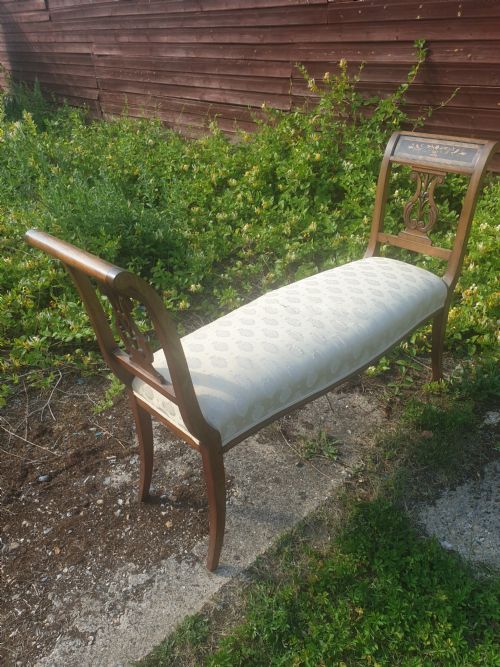 OPEN FRAMED WINDOW SEAT - ADDITIONAL PHOTO 4