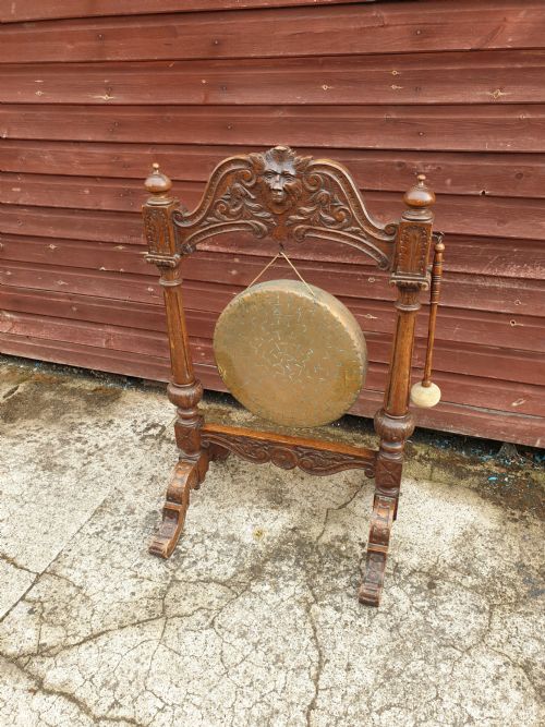 Late Victorian Carved Oak Dinner Gong.