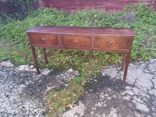 Oak 3 Drawer Dresser Base