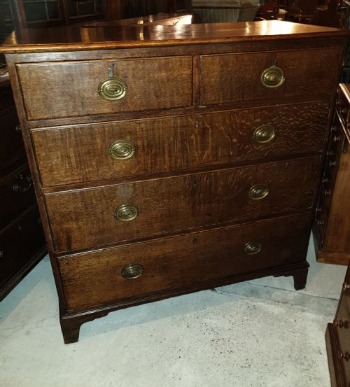 Late Georgian Oak Chest of Drawers