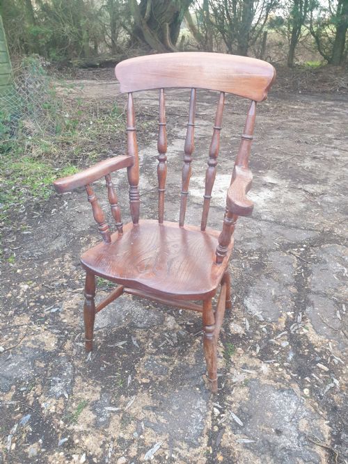 Late Victorian Spindle Back Windsor Armchair.