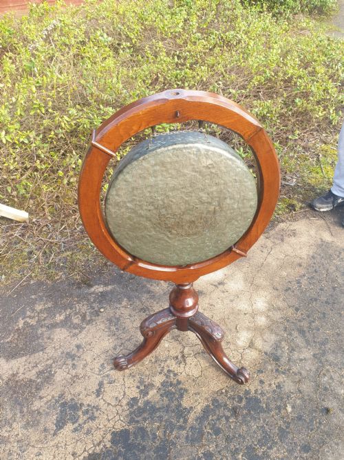 Late Victorian Oak Dinner Gong