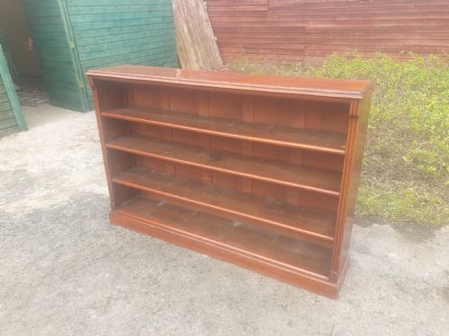 Good Sized Victorian Mahogany Open Bookcase.
