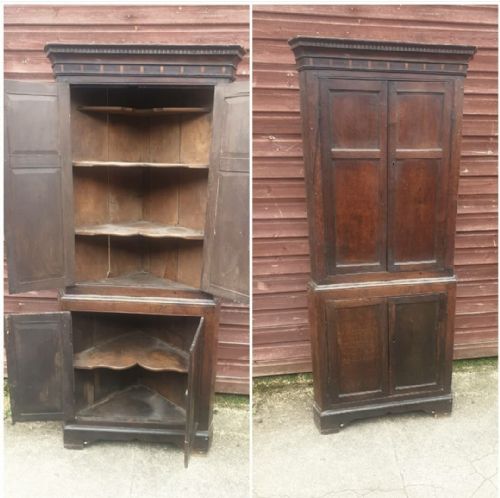 Late Georgian Oak 2 Part Corner Cupboard
