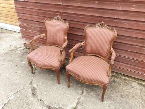 Pair of French Carved Walnut Fauteuil
