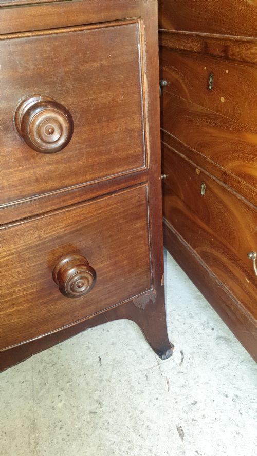 REGENCY MAHOGANY BOW FRONT CHEST WITH SLIDE - ADDITIONAL PHOTO 4