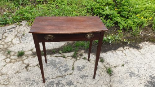 Early 19th Century Mahogany Bow Front Side Table.