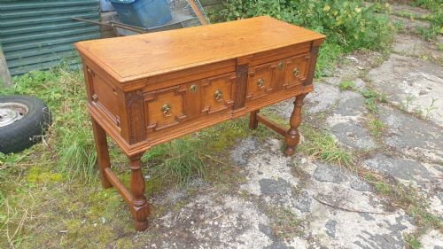 Late Victorian Oak 2 Drawer Dresser Base.
