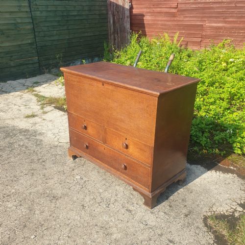 Regency Oak Blanket/mule Chest.