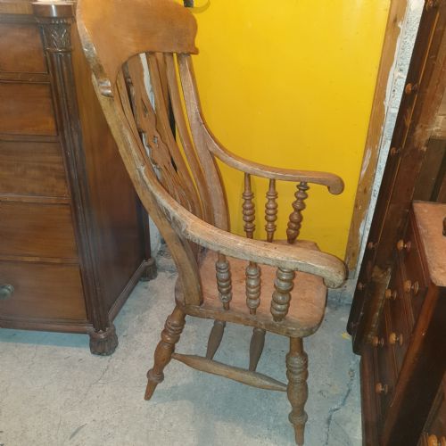 CHUNKY VICTORIAN FARMHOUSE WINDSOR ARMCHAIR - ADDITIONAL PHOTO 1
