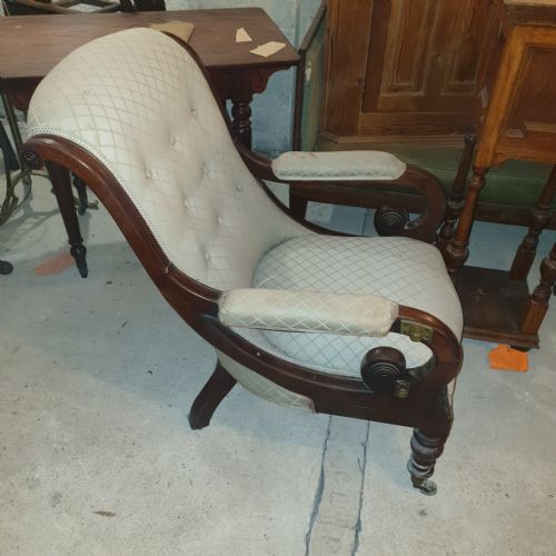 EARLY VICTORIAN MAHOGANY LIBRARY ARMCHAIR - ADDITIONAL PHOTO 1
