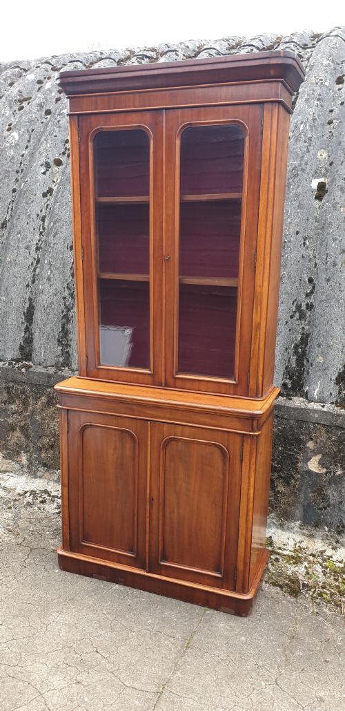 Victorian Mahogany Bookcase Cabinet.