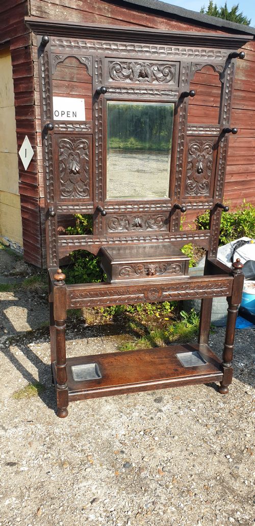 LATE VICTORIAN CARVED OAK GREENMAN HALLSTAND - ADDITIONAL PHOTO 1