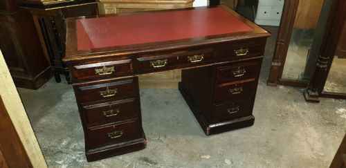 Edwardian Kneehole Pedestal Writing Desk.