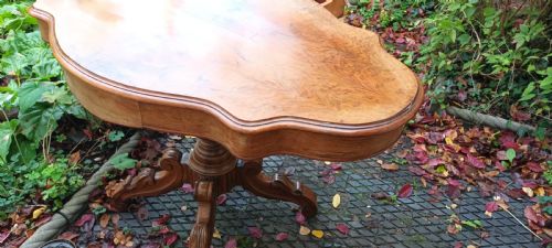 SHAPED TOP WALNUT 2 DRAWER CENTRE TABLE - ADDITIONAL PHOTO 10