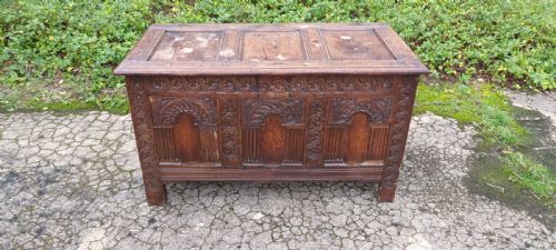 EARLY 18TH CARVED OAK COFFER - ADDITIONAL PHOTO 1
