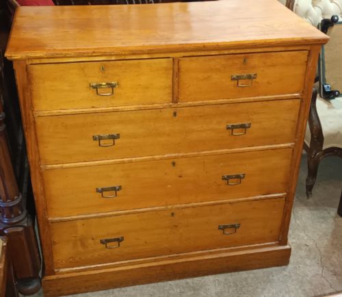 Late Victorian Ash Chest of Drawers.