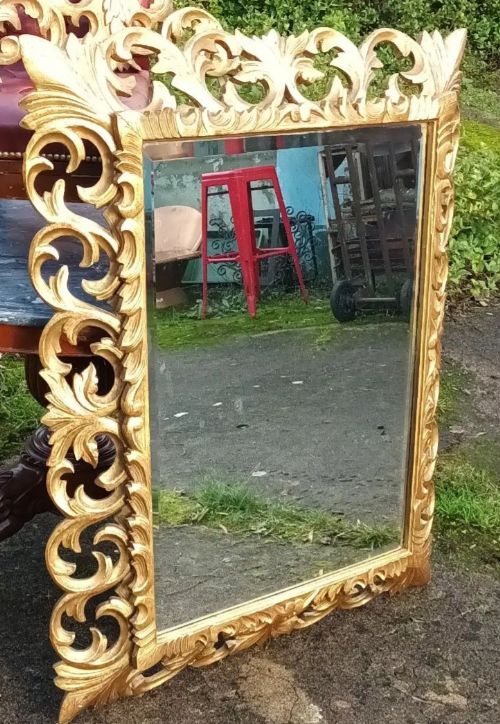 Carved Gilt Frame Wall Mirror.