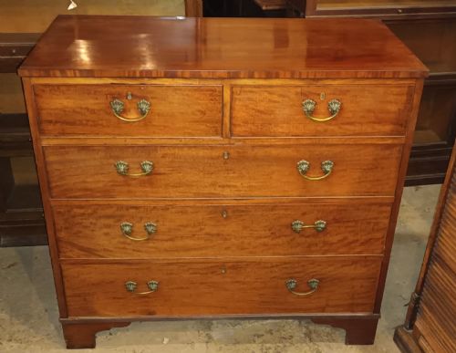 Practical Regency Mahogany Chestcof Drawers.