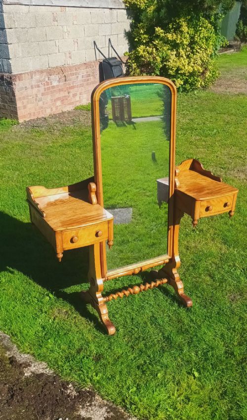 UNUSUAL VICTORIAN SATINBIRCH CHEVAL DRESSING TABLE - ADDITIONAL PHOTO 2