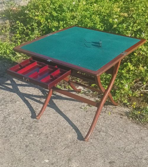 CAMPAIGN STYLE FOLDING GAMES TABLE - ADDITIONAL PHOTO 13