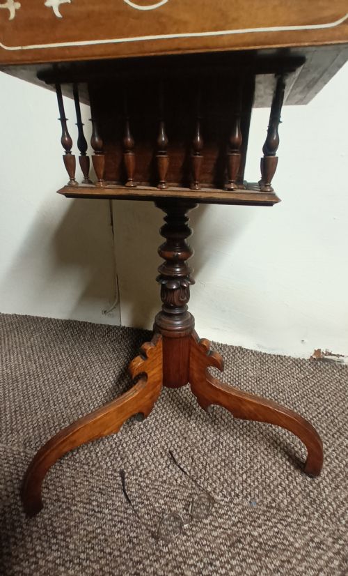 RARE AND UNUSUAL ANGLO INDIAN FITTED WORK TABLE - ADDITIONAL PHOTO 4