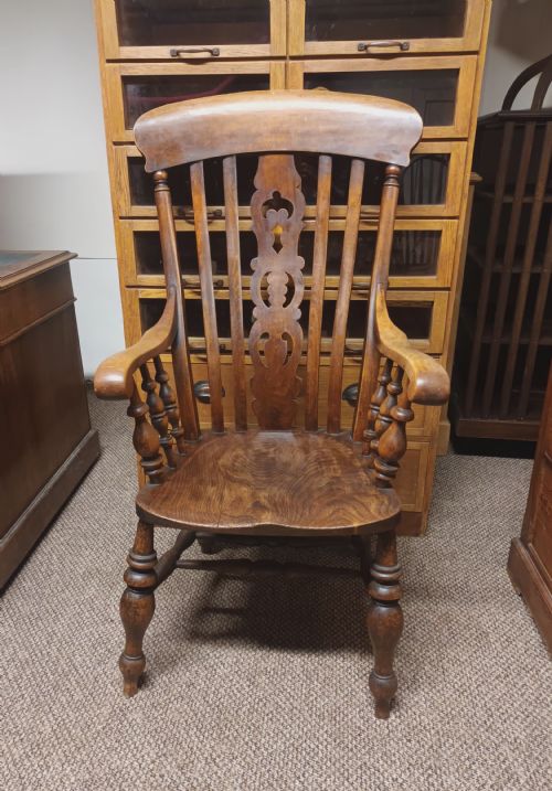 EXTRA LARGE VICTORIAN WINDSOR ARMCHAIR - ADDITIONAL PHOTO 4