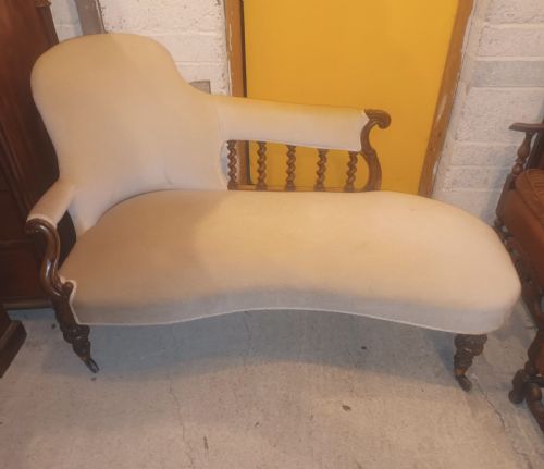 Early Victorian Rosewood Frame Chaise Longue.