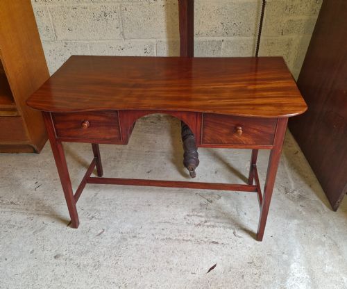 Elegant Regency Mahogany 2 Drawer Side Table.