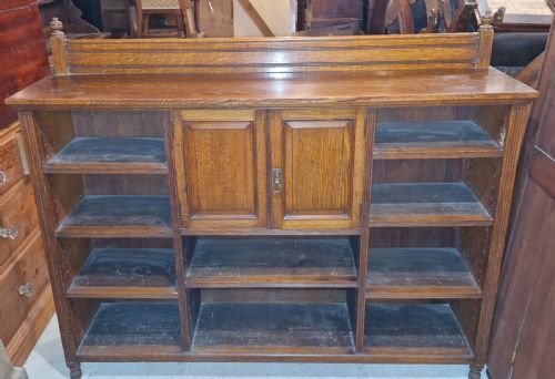 Neat Late Victorian Gillows of Lancaster Oak Bookcase
