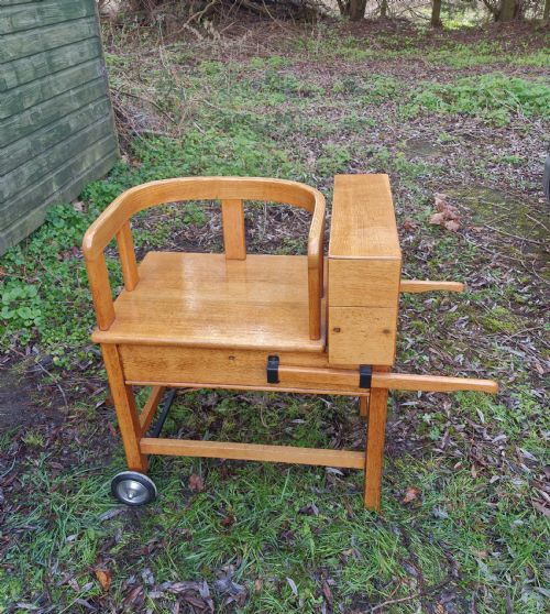 Oak Jockey Weighing Scales