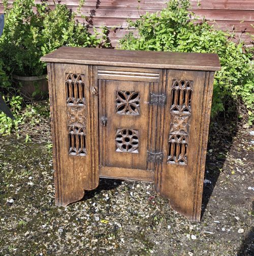 Good Early 20th Century Gothic Oak Aumbry Cupboard.