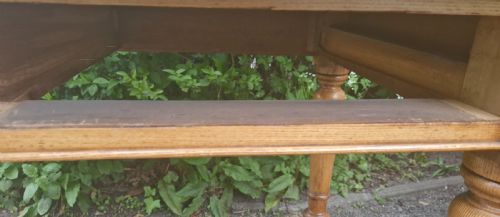 VICTORIAN OAK 2 DRAWER WRITING TABLE - ADDITIONAL PHOTO 8
