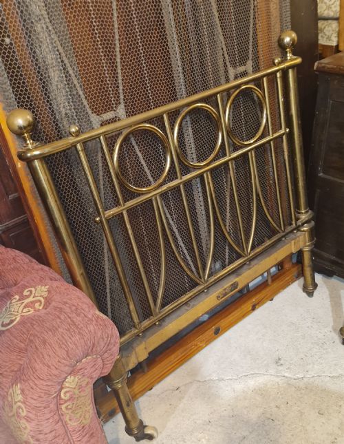 GOOD VICTORIAN BRASS SINGLE BED BY R W WINFIELD - ADDITIONAL PHOTO 3