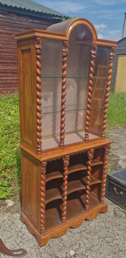 OAK 2 PART DISPLAY CABINET - ADDITIONAL PHOTO 2