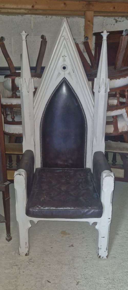 LARGE LATE VICTORIAN PAINTED GOTHIC ARMCHAIR - ADDITIONAL PHOTO 6