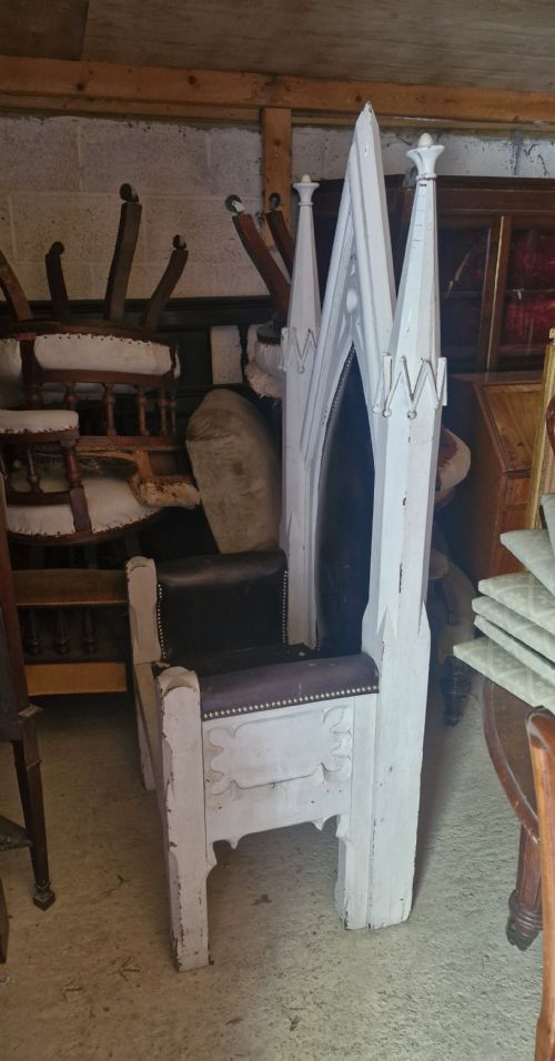 LARGE LATE VICTORIAN PAINTED GOTHIC ARMCHAIR - ADDITIONAL PHOTO 4