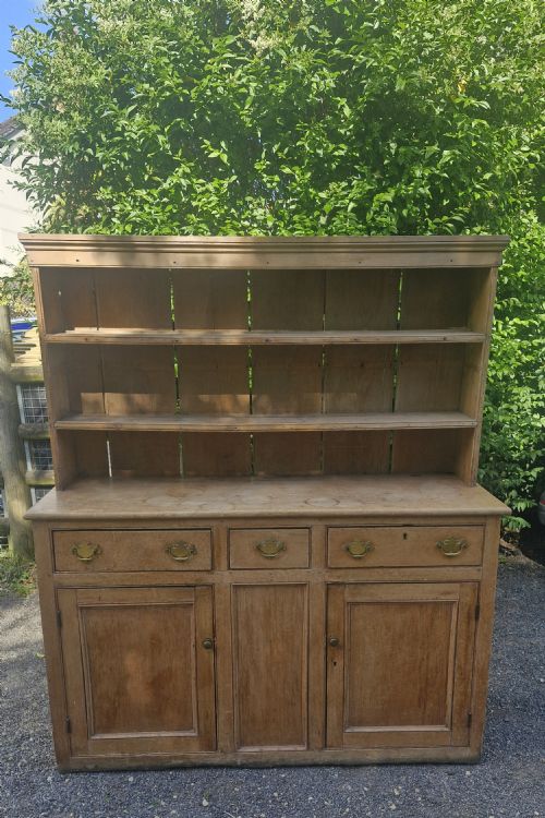Early 19th Century Pine 2 Part Cottage Dresser