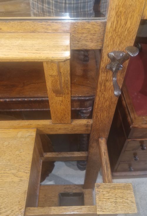 EARLY 20TH CENTURY LIGHT OAK ARTS AND CRAFTS HALLSTAND - ADDITIONAL PHOTO 6