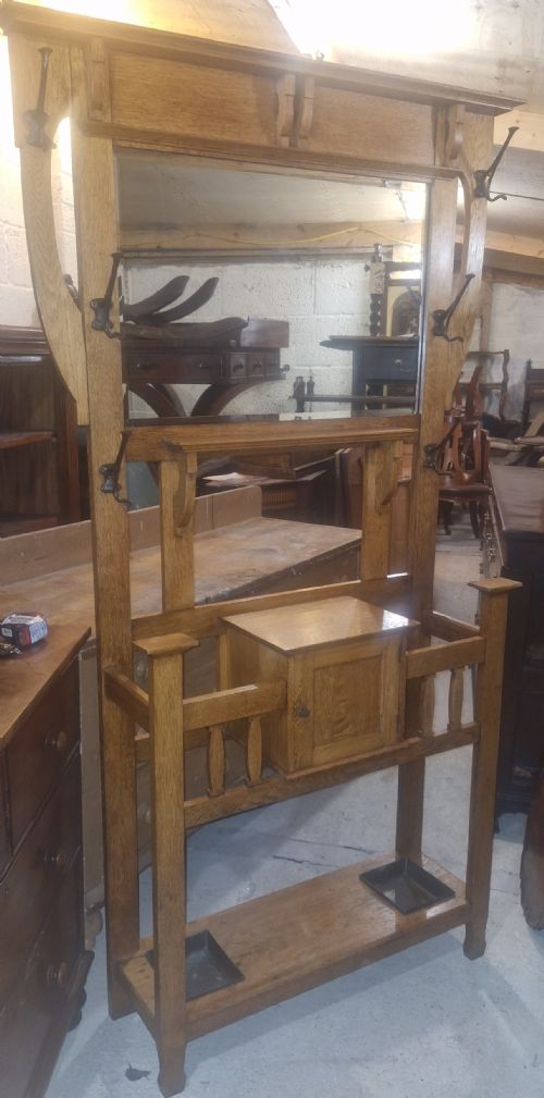 EARLY 20TH CENTURY LIGHT OAK ARTS AND CRAFTS HALLSTAND - ADDITIONAL PHOTO 8
