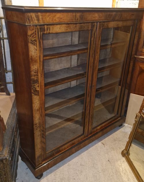 Victorian Inlaid Walnut 2 Door Cabinet.