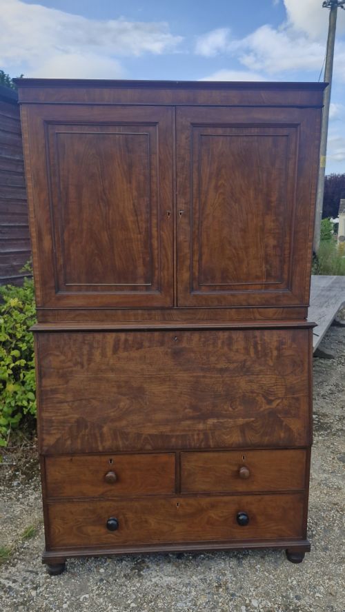 GOOD QUALITY MAHOGANY BUREAU CABINET - ADDITIONAL PHOTO 2