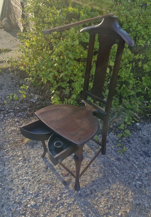Mahogany Valet Chair
