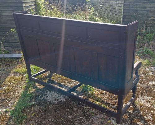 GOOD CARVED OAK HALL SEAT - ADDITIONAL PHOTO 1