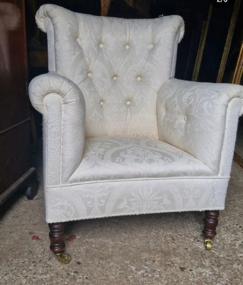 EDWARDIAN WOODSTOCK STYLE UPHOLSTERED ARMCHAIR OF GOOD SIZE - ADDITIONAL PHOTO 10