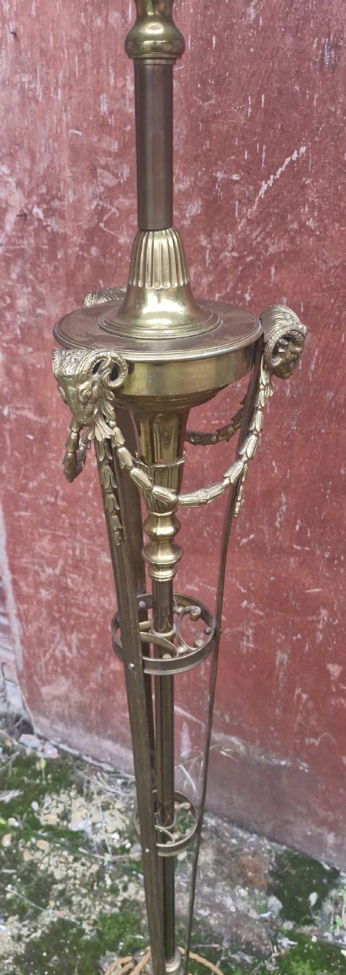 GOOD EDWARDIAN BRASS LAMP STANDARD WITH CAST RAMS HEADS - ADDITIONAL PHOTO 7