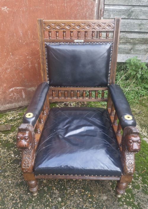 INTERESTING VICTORIAN CARVED OAK LIBRARY ARMCHAIR - ADDITIONAL PHOTO 3