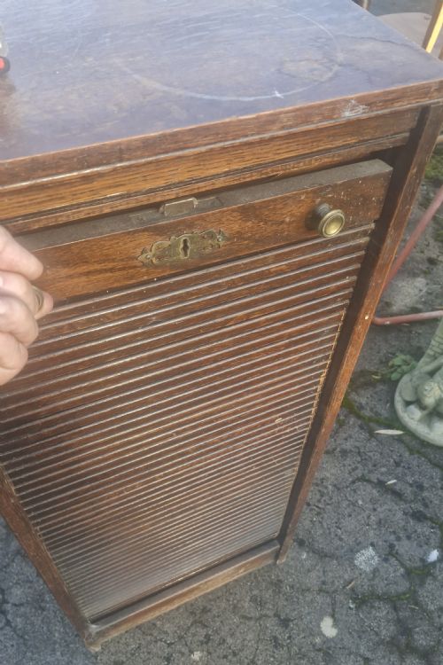 1930S OAK TAMBOUR FRONT OFFICE FILING CABINET - ADDITIONAL PHOTO 3