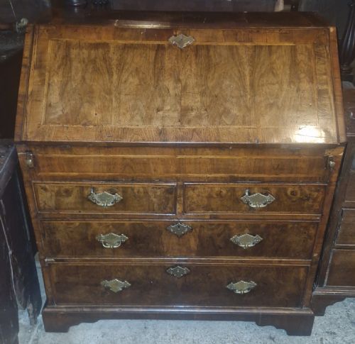 Early 18th Century Walnut Bureau.